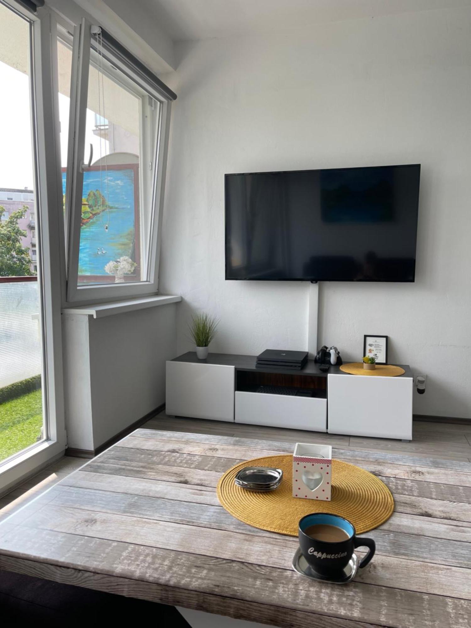 Treba Malo Odmorit - Self Check-In Option, Family Room, Ps4 Pro, Free Parking كارلوفاتش المظهر الخارجي الصورة